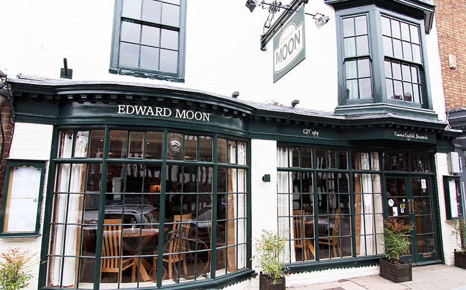 edward moons restaurant